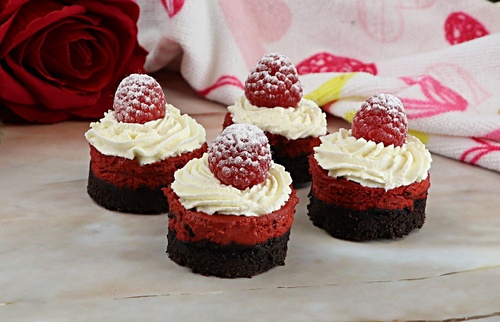 Mini Red Velvet Cheesecakes