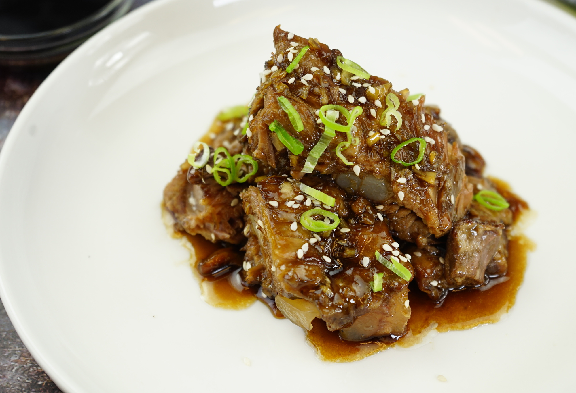 Instant Pot Sweet and Tangy Black Vinegar Short Ribs