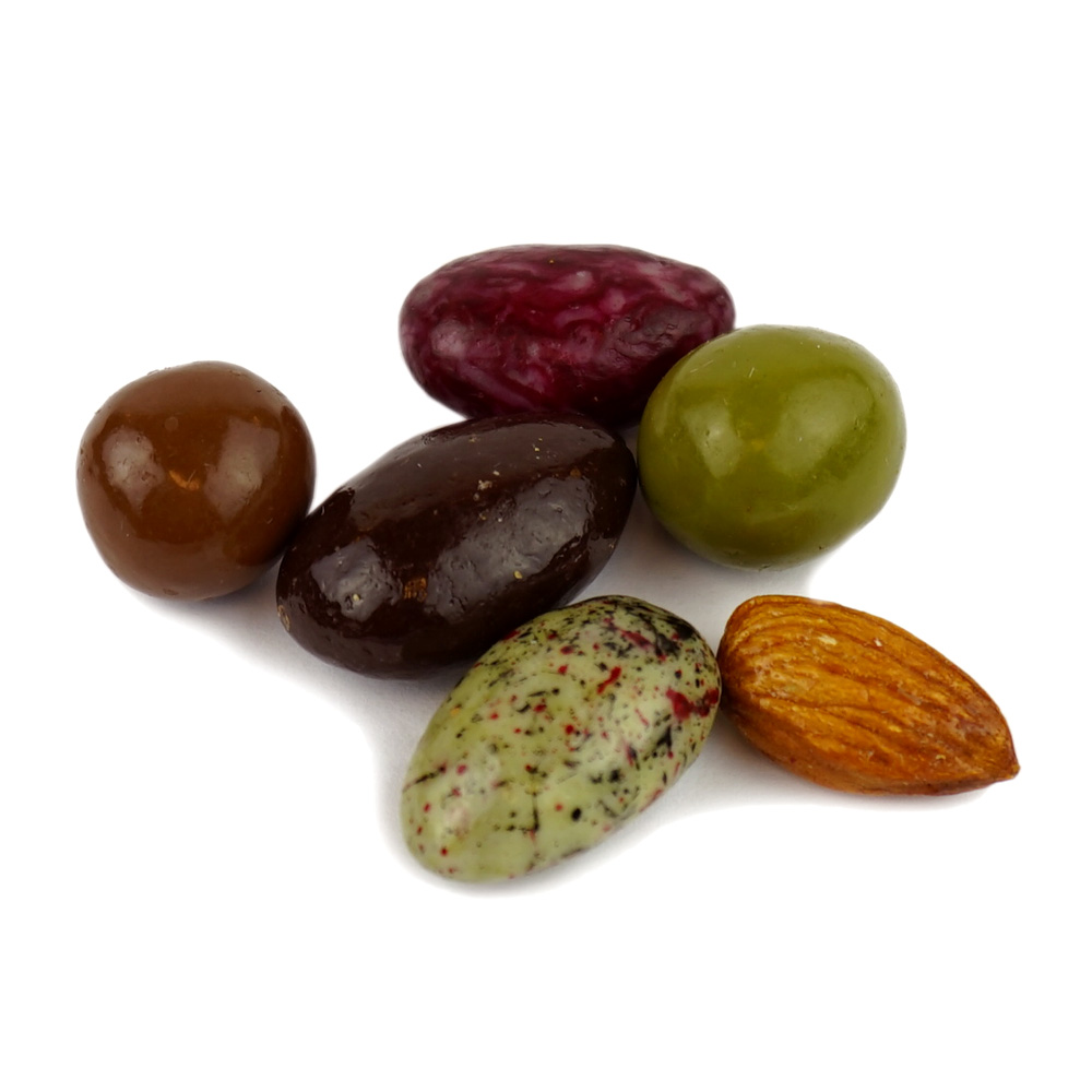 Assorted Chocolate Coated Almonds and Hazelnuts 100 g Choctura
